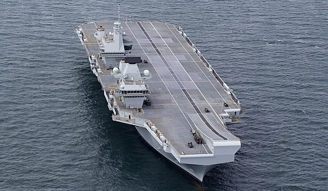 IL PODCAST DEL GIORNO: tutti contro tutti ma senza farsi male.