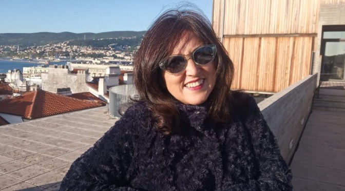 L’intervista. Cecilia Prenz: Trieste? Una città cosmopolita dove tutti, alla fine, vivono chiusi in loro stessi.