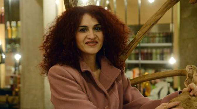 L’intervista. Liliya Radoeva Destradi: Trieste in poesia, scrittura e… collage.