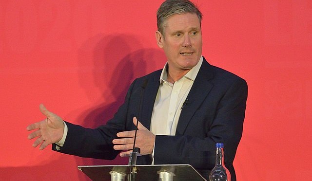 Cambierà la politica del Regno Unito dopo la vittoria dei laburisti? No, decide sempre Washington.