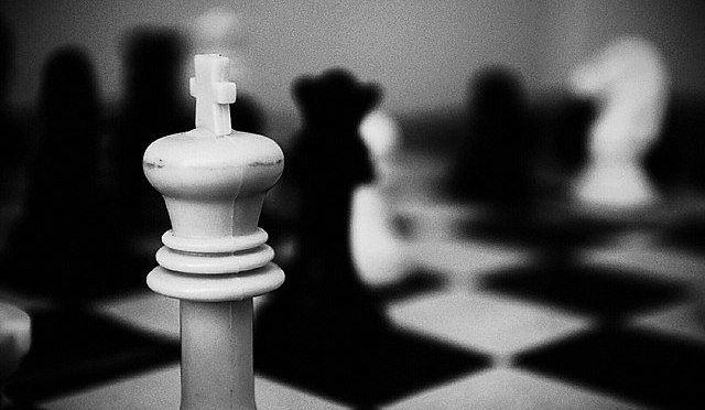 Vertice Putin – Trump in Alaska: l’incrollabile sostegno rischia di far crollare l’Europa.