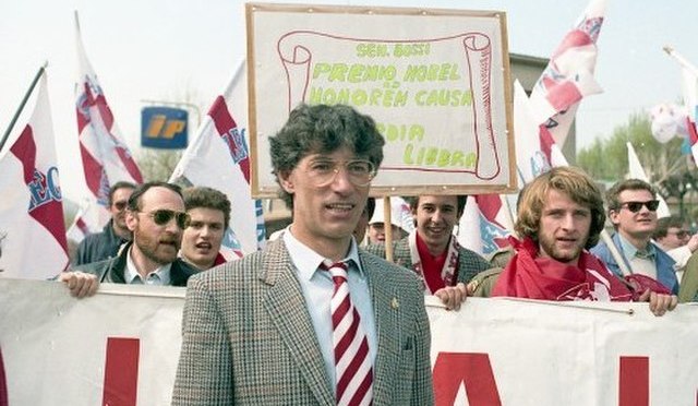 È morto Umberto Bossi.